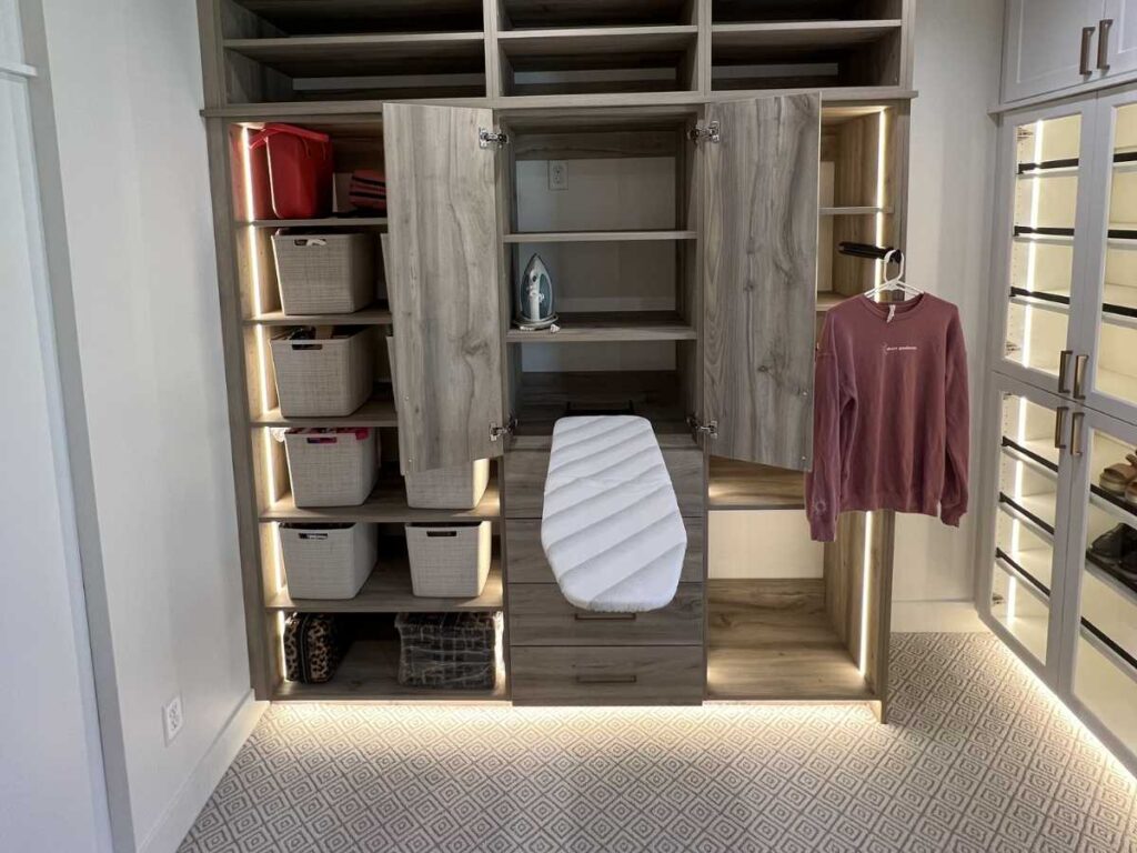custom mudroom & laundry room storage idaho falls